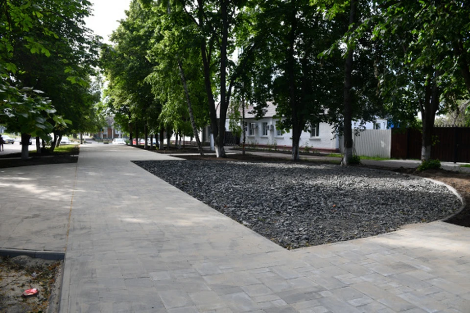 Здесь установят велопарковки, скамейки, урны и уличное освещение.