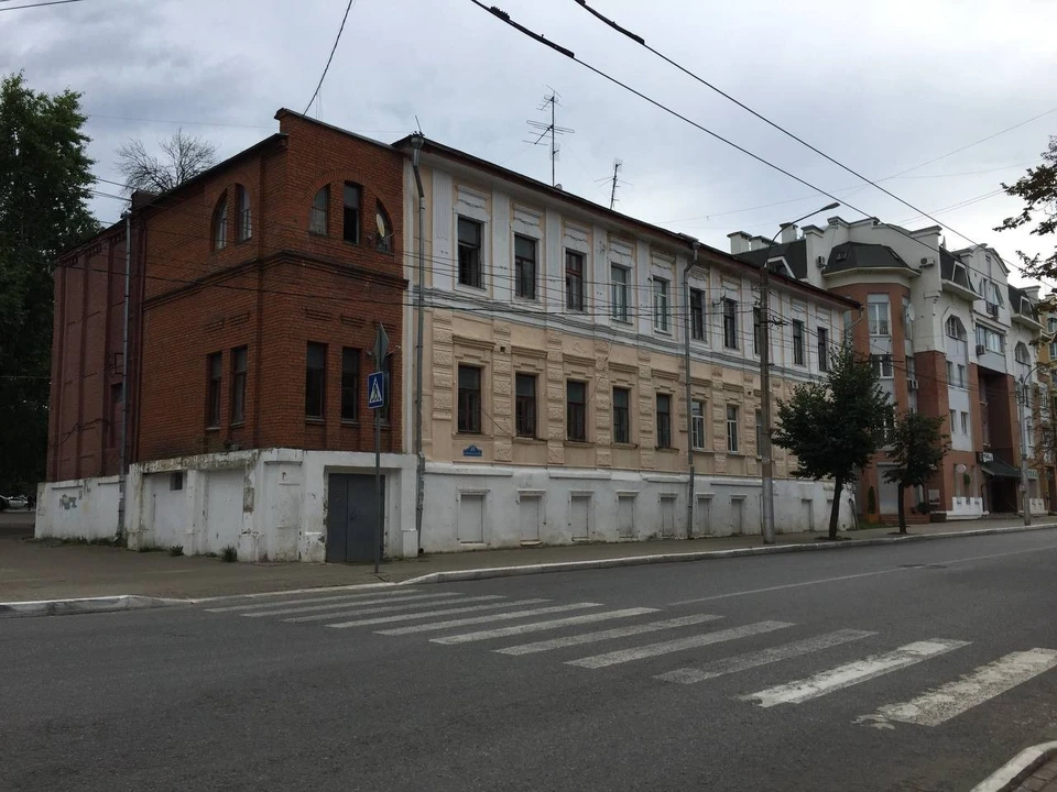 Здание построено в середине XIX века