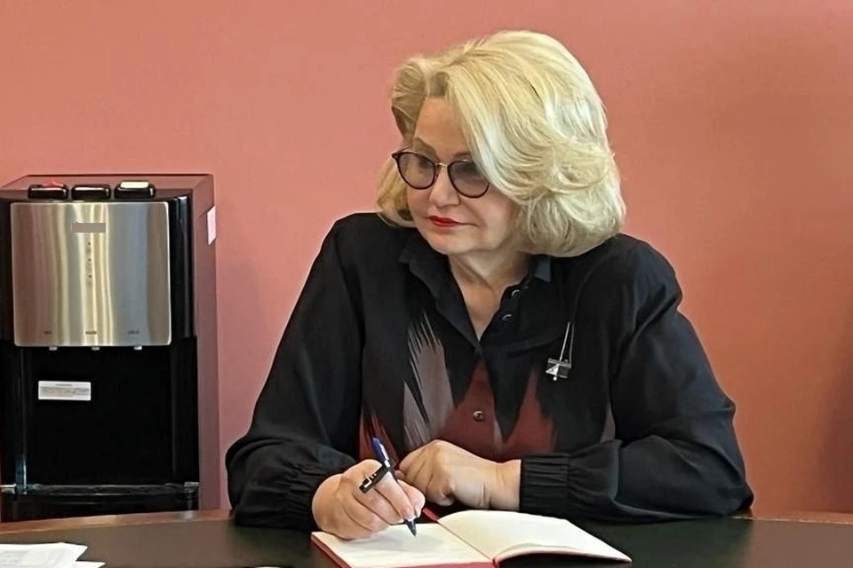 Депутат Государственной Думы Нина Останина обратилась к министру транспорта РФ Виталию Савельеву. Фото: ТГ-канал Нины Останиной