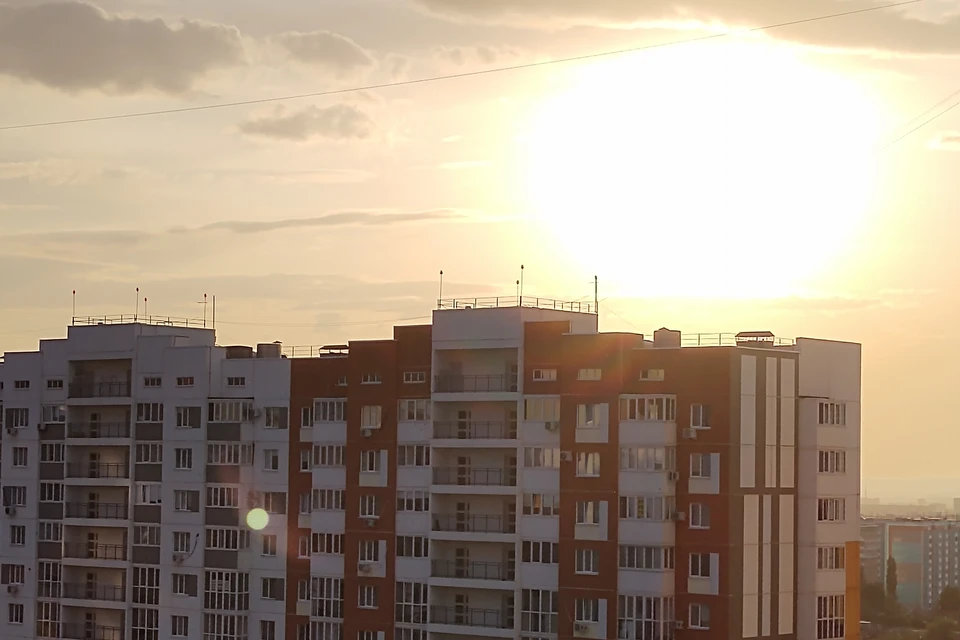 Также местами возможна гроза и кратковременный дождь.