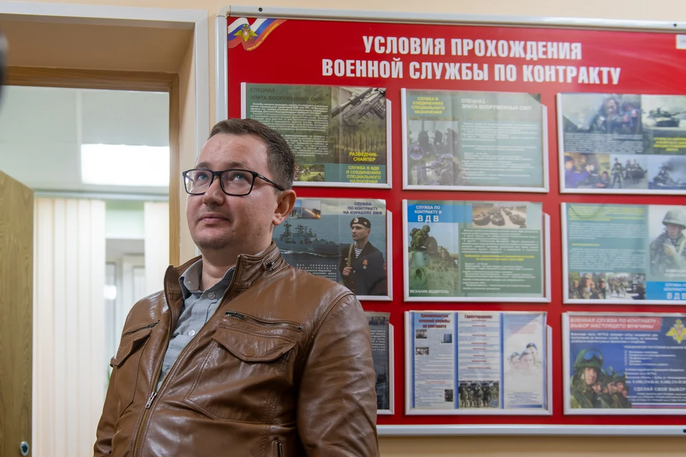 Кузбассовцев приглашают на службу по контракту.