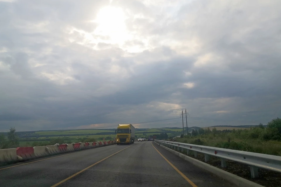 В Липецкой области наносят экспериментальную разметку