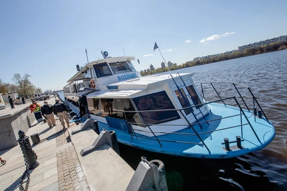 В Новосибирске уровень воды в Оби упал ниже критической отметки.