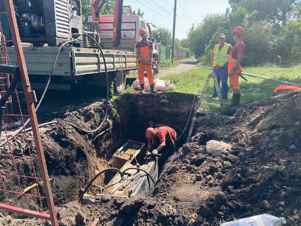 В Ровеньках обновляют трубы водоснабжения. Фото - телеграм-канал правительства ЛНР