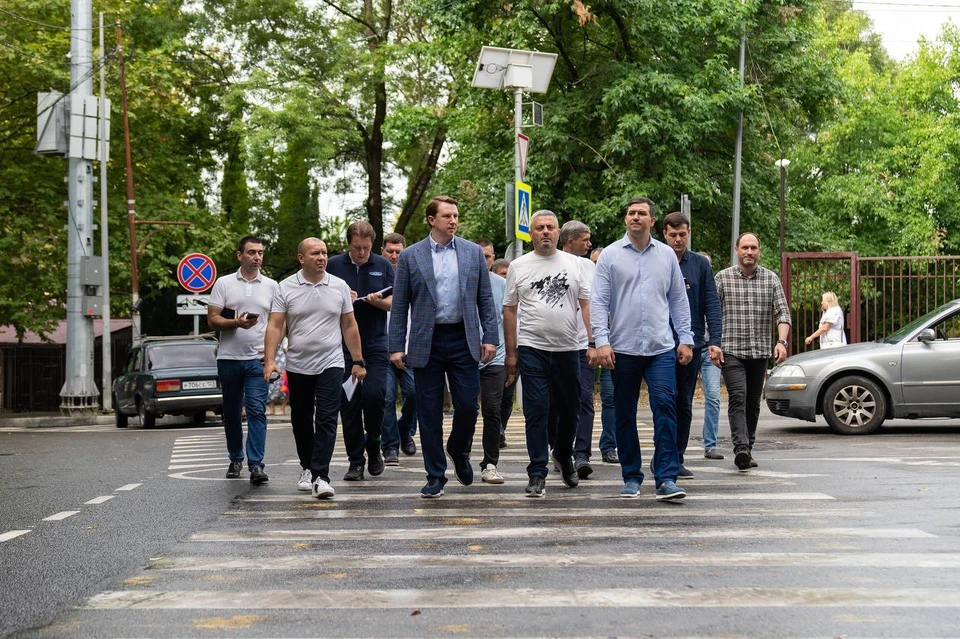 Здесь планируют обновить всю парковую мебель