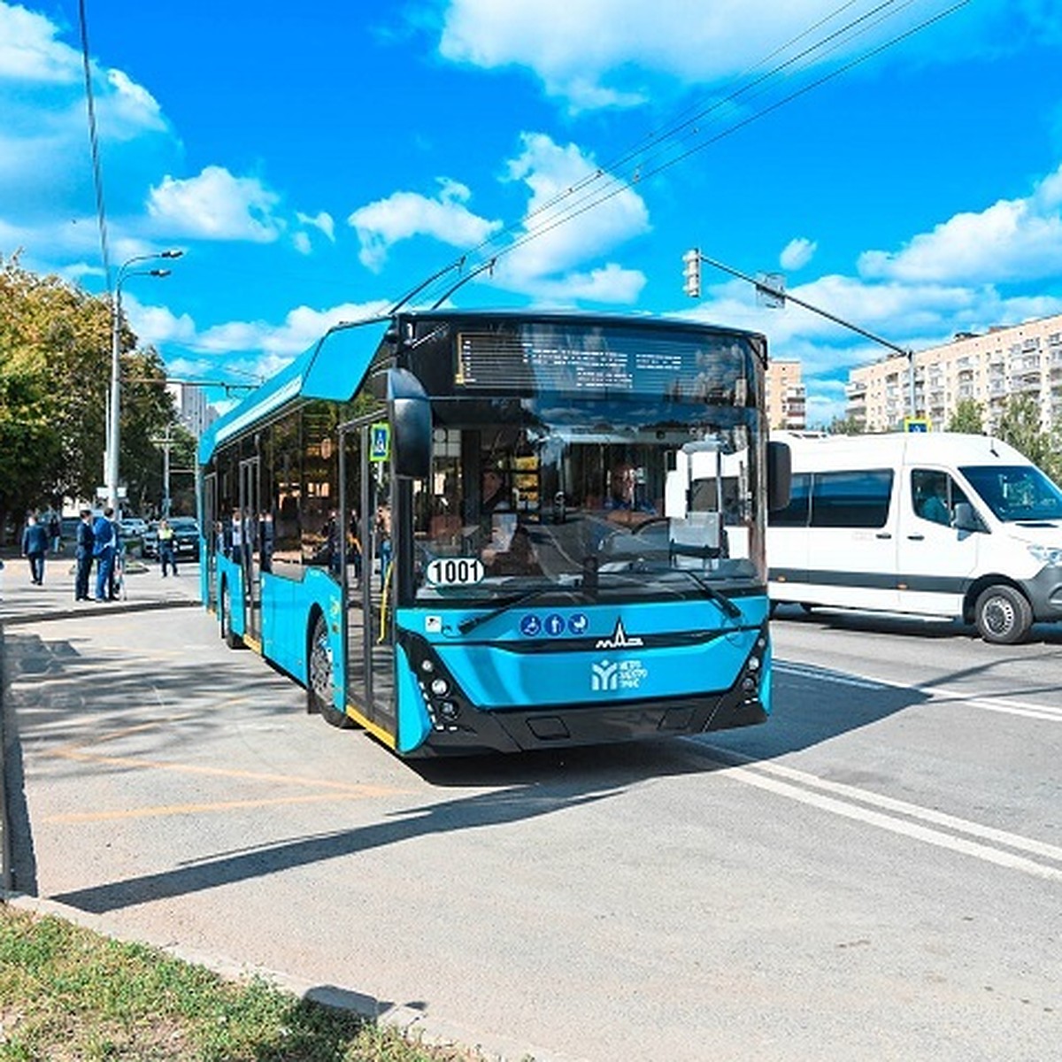 В Казани на маршрут вышел троллейбус нового поколения с кондиционером -  KP.RU