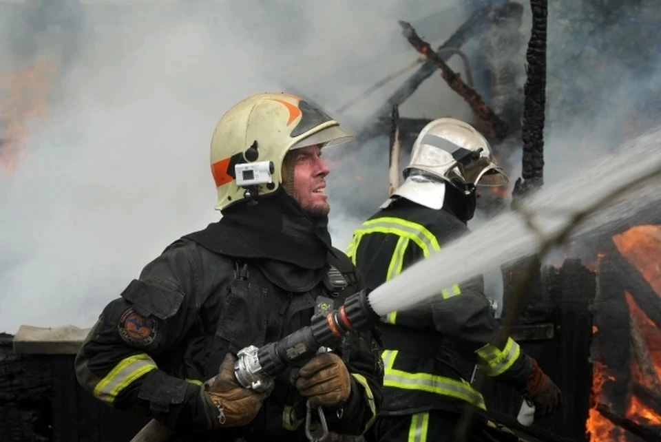 В Ростове произошел пожар в многоквартирном доме