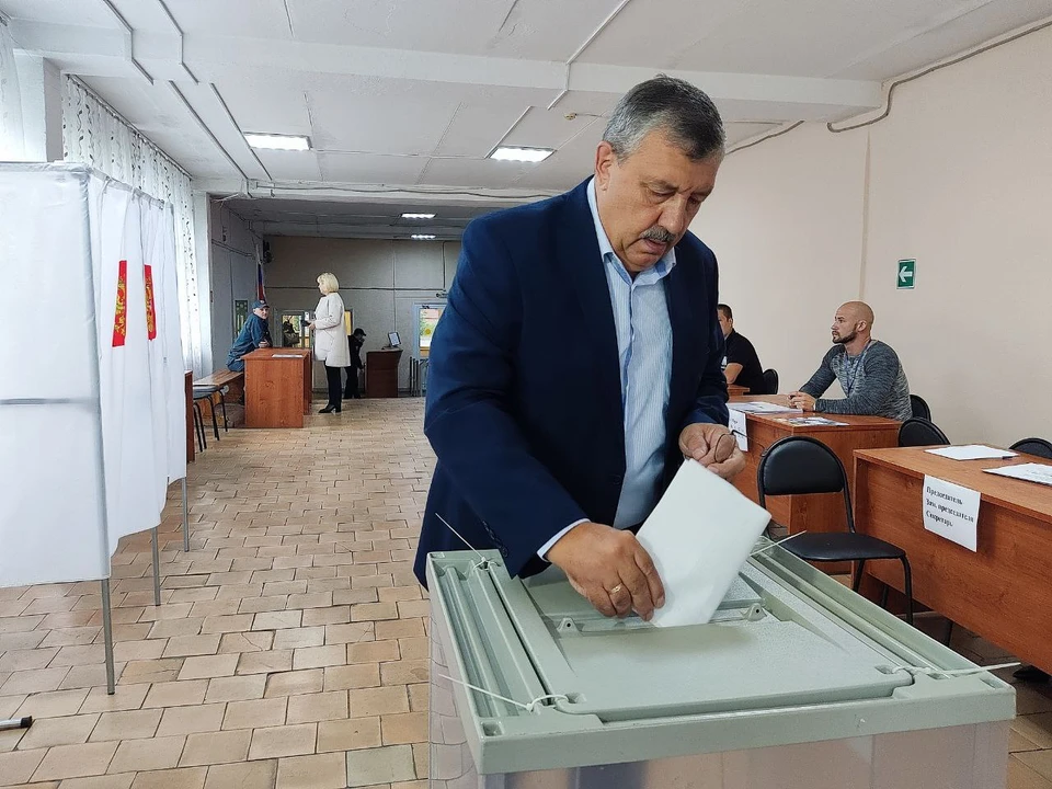 Герой Кузбасса Константин Стефанов проголосовал на выборах губернатора.