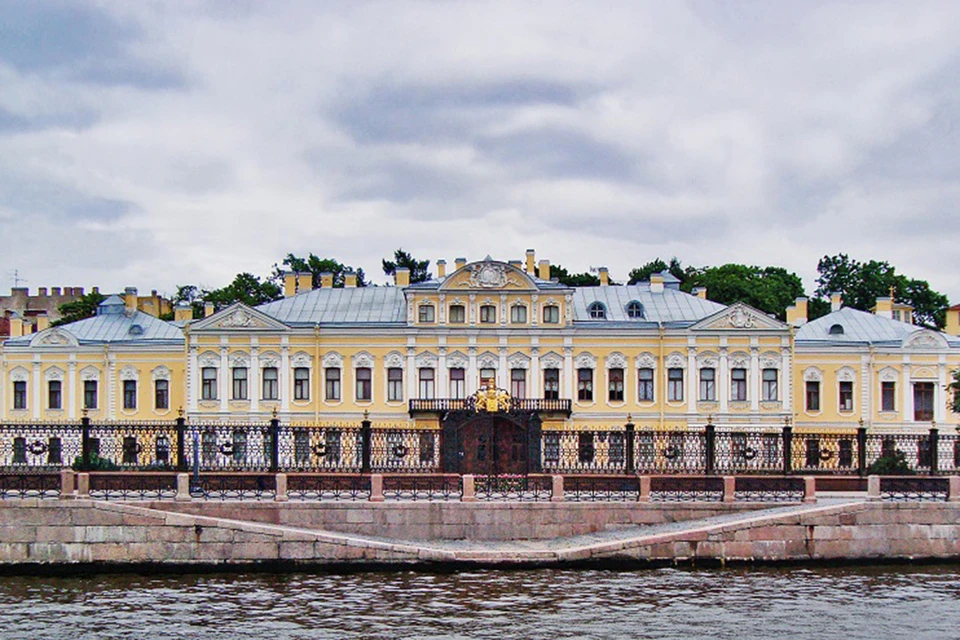 Сад Фонтанного дома отреставрируют в Петербурге. Фото: theatremuseum.ru
