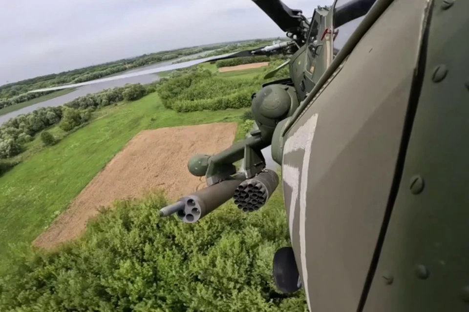 Авиация помогает десантникам и артиллерии отражать атаки ВСУ. Фото: скриншот видео Минобороны РФ