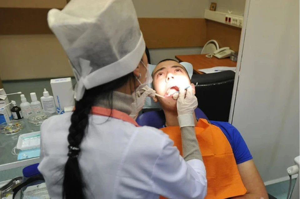 Качество стоматологических услуг в Молдове не хуже европейского. Фото: Марина ВОЛОСЕВИЧ