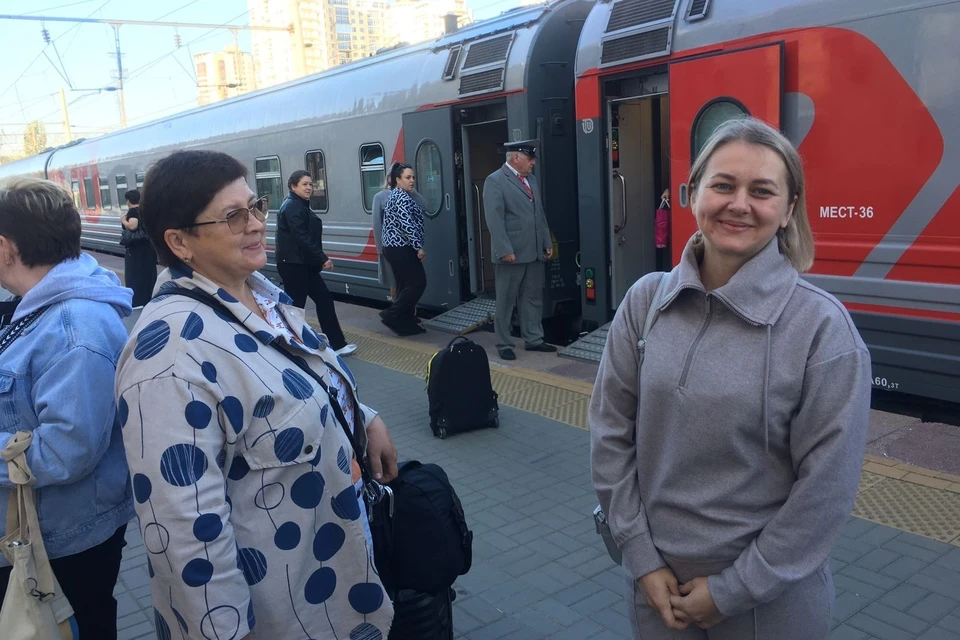 52 воспитателей встретили на вокзале. Фото: комитет образования, науки и молодежной политики Волгоградской области