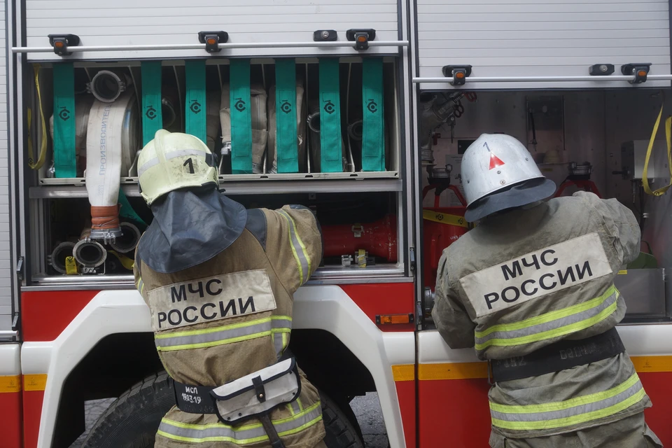 На месте задействовали 15 человек и 5 единиц техники