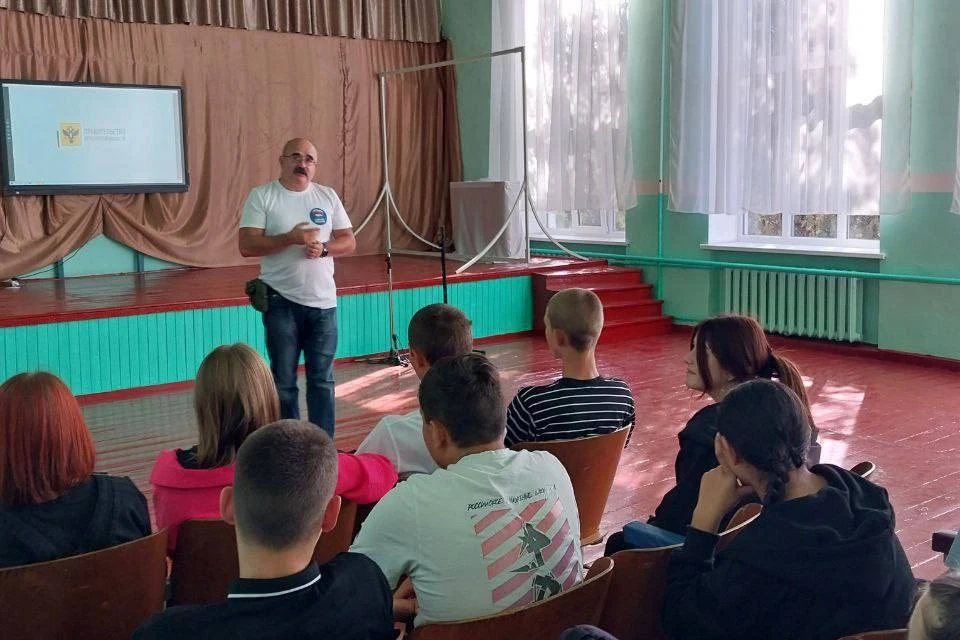 Спикером "Исторической беседы" стал депутат Игорь Черний Фото: ЕР