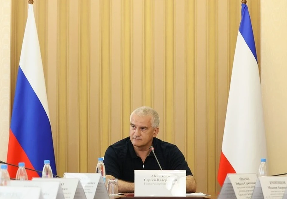 Председатель Совета министров Крыма Юрий Гоцанюк выехал с проверкой торговых сетей. Фото: glava.rk.gov.ru