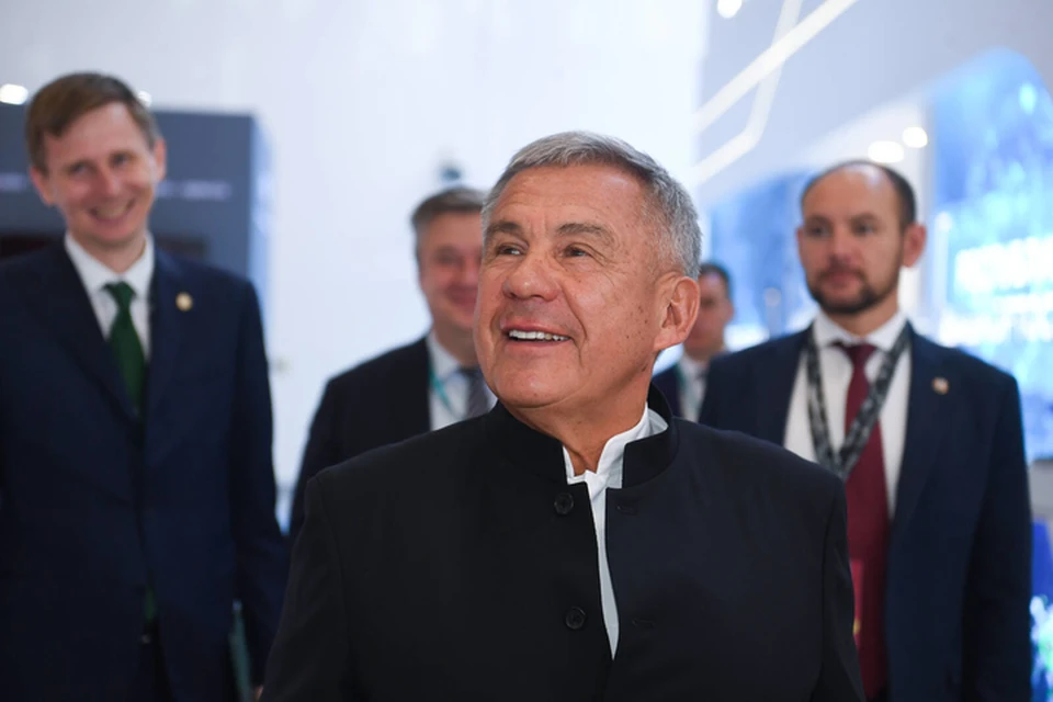 Рустам Минниханов прибыл в Туркменистан для участия в торжествах по случаю Дня независимости страны. Фото: rais.tatarstan.ru
