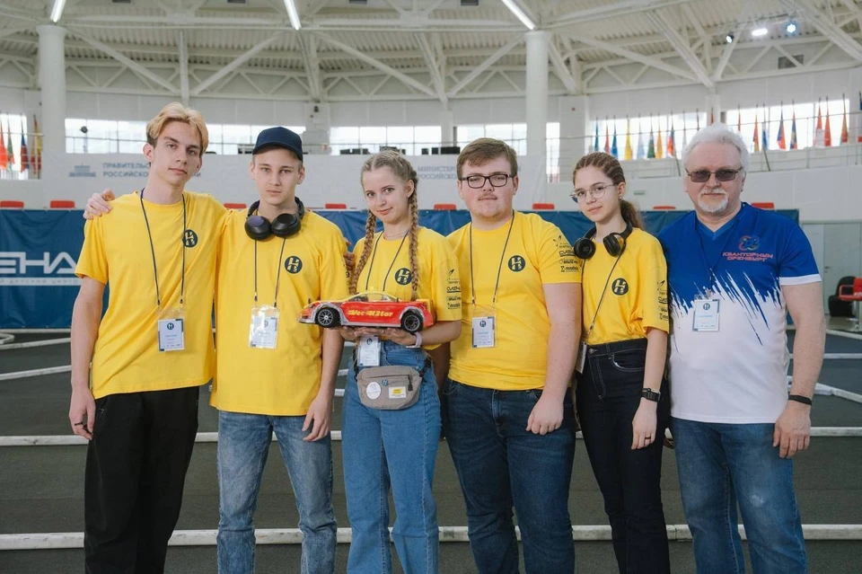 Команду «VecH2tor» детского технопарка «Кванториум» пригласили в финал олимпиады