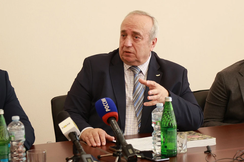 Одним из авторов идеи выступил Франц Клинцевич, лидер Российского союза ветеранов Афганистана и специальных военных операций