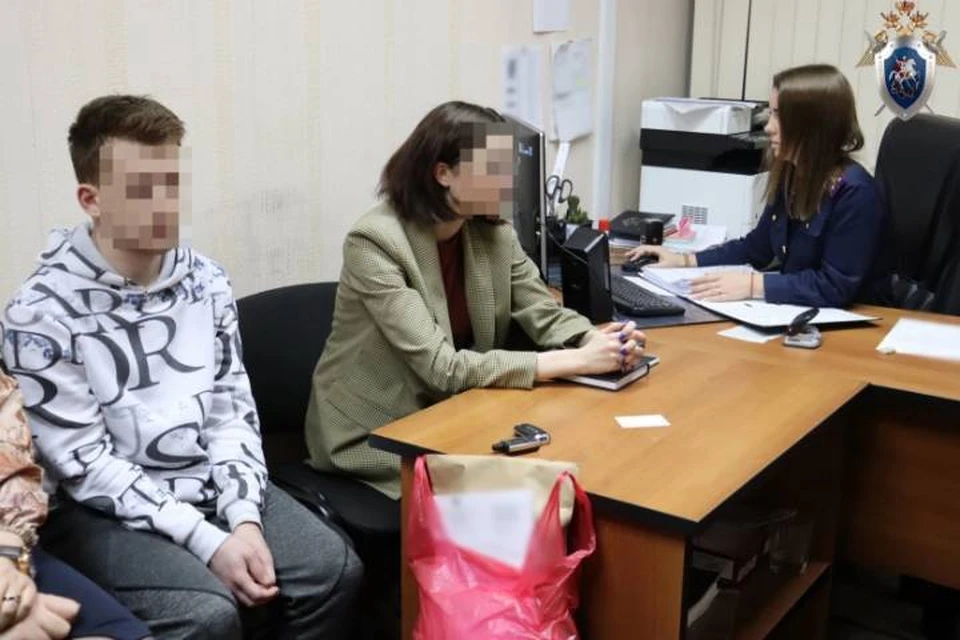 Вину молодой человек не признал.