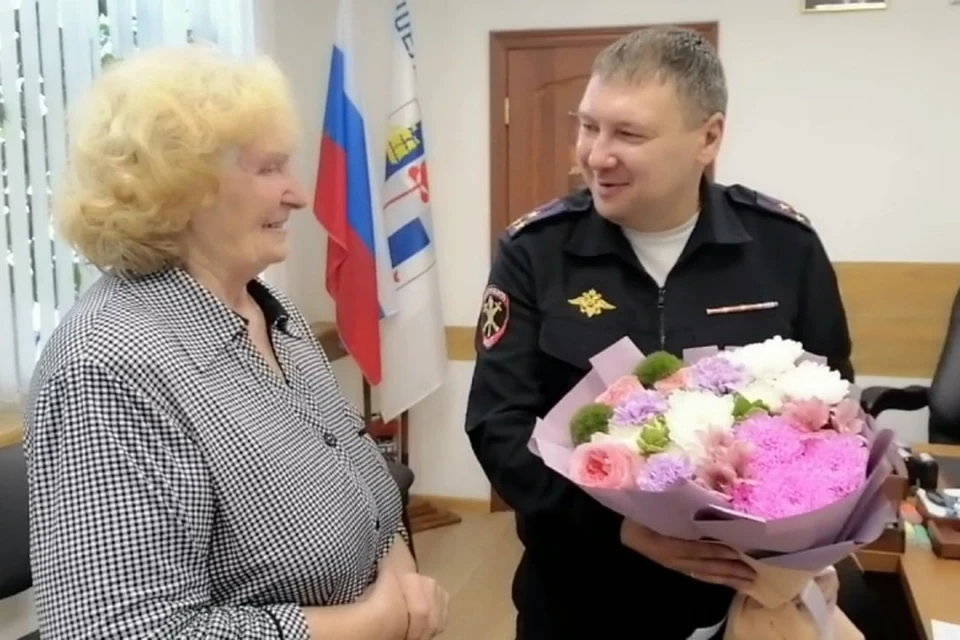 Педагог из Шелехова записала видео о главных уловках мошенников