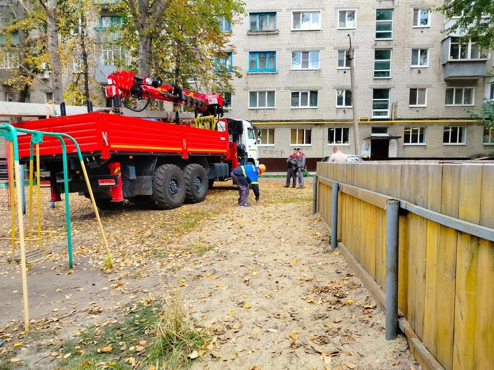 Световые опоры были установлены и по проспекту Нариманова между домами № 55 и 54. ФОТО: Гордума Ульяновска