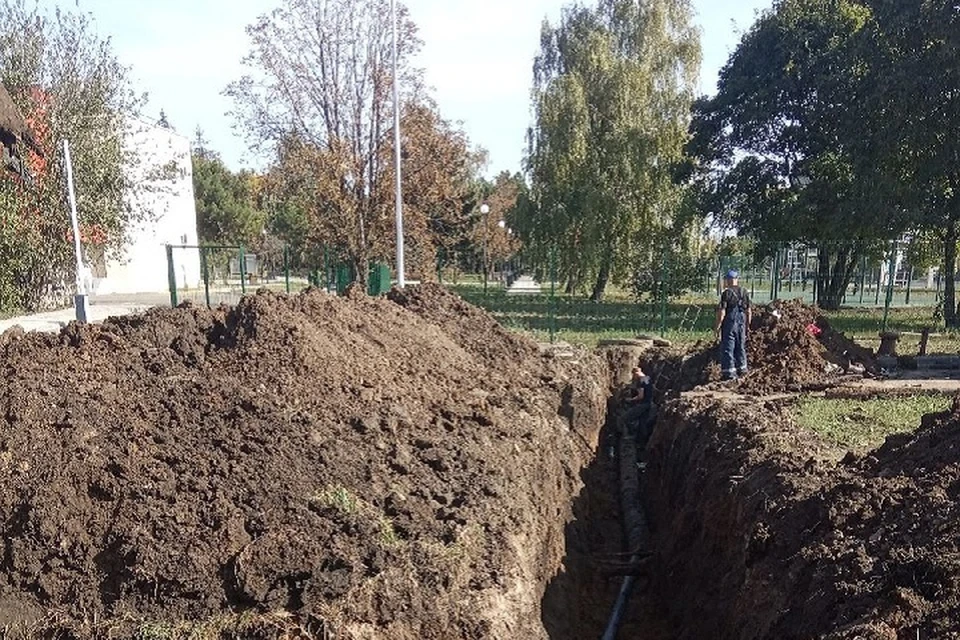 В Волновахе взялись за ремонт аварийных труб. Фото: Минстрой ДНР