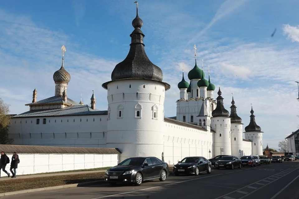 В Ростове Ярославской области у кремля сделают пешеходную зону.