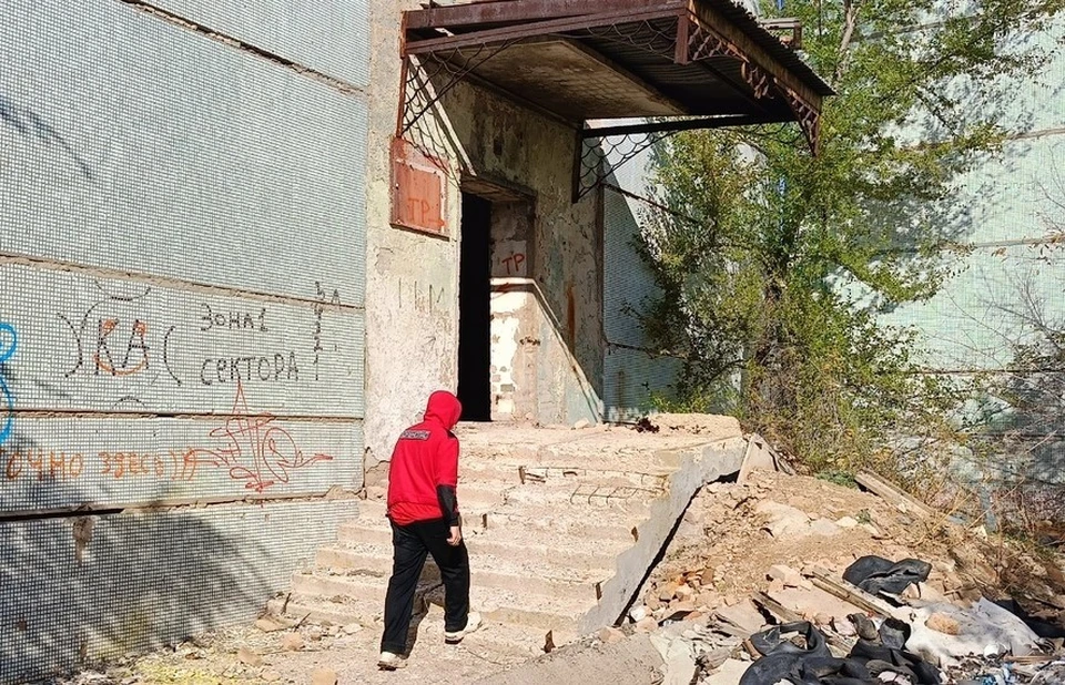 В прошедшие выходные поисковики и полиция расширили зону поисков и еще раз обследовали территорию от места возгорания. Фото: «Оренбург Медиа»