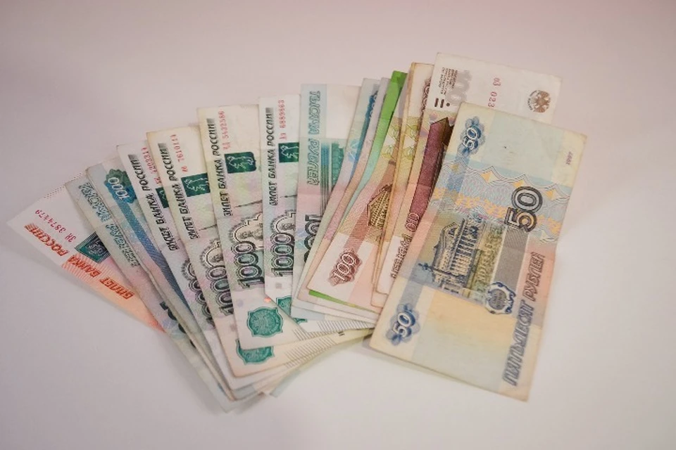 В Рыбинске помощница по хозяйству украла у женщины деньги с карты