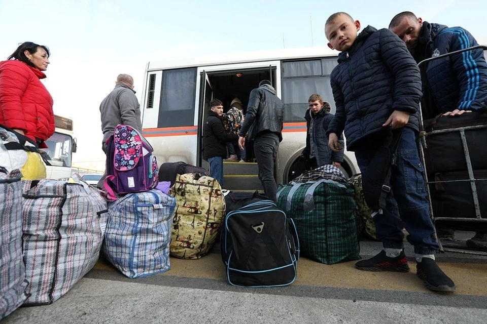 Украина эвакуирует семьи с детьми с подконтрольной части Херсонской области