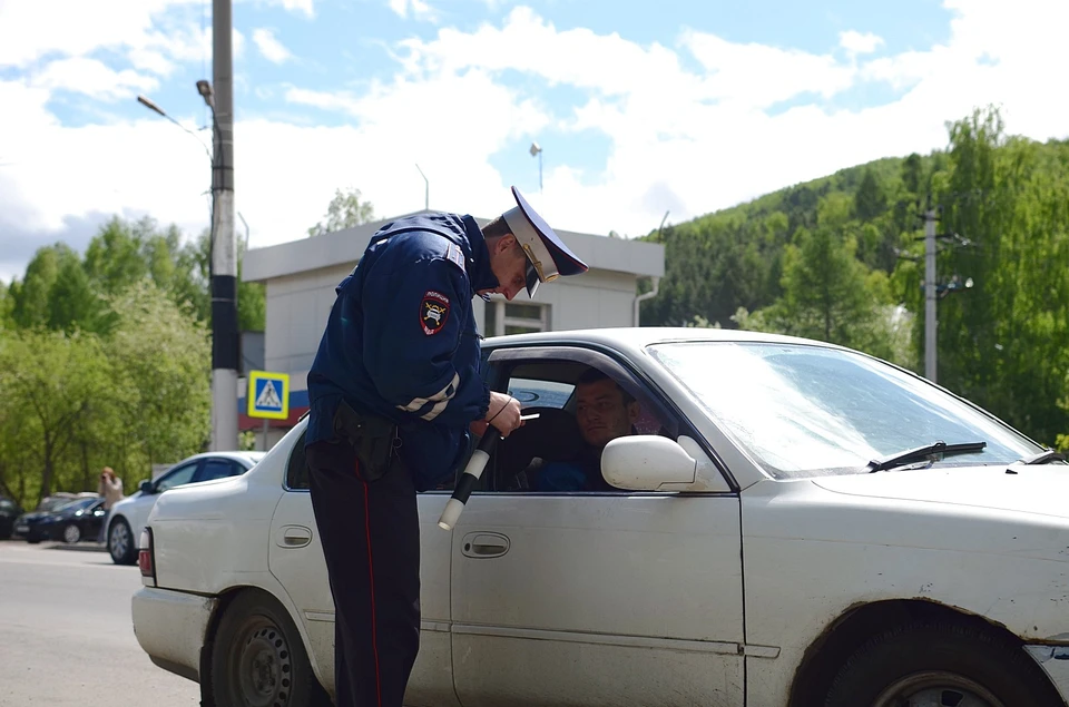 В Красноярском крае у любителя пьяной езды конфисковали автомобиль