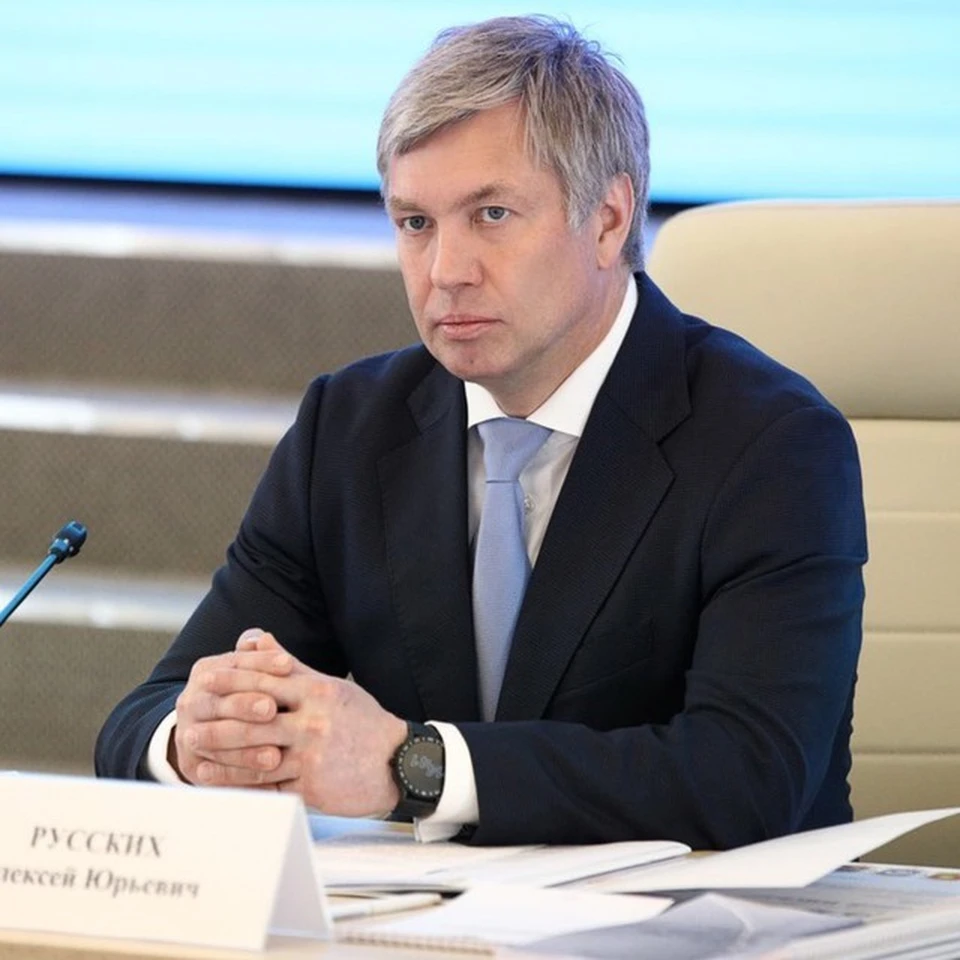 Алексей Русских поручил расчистить свалку на Сурском кладбище до конца недели. ФОТО: тг-канал Алексея Русских