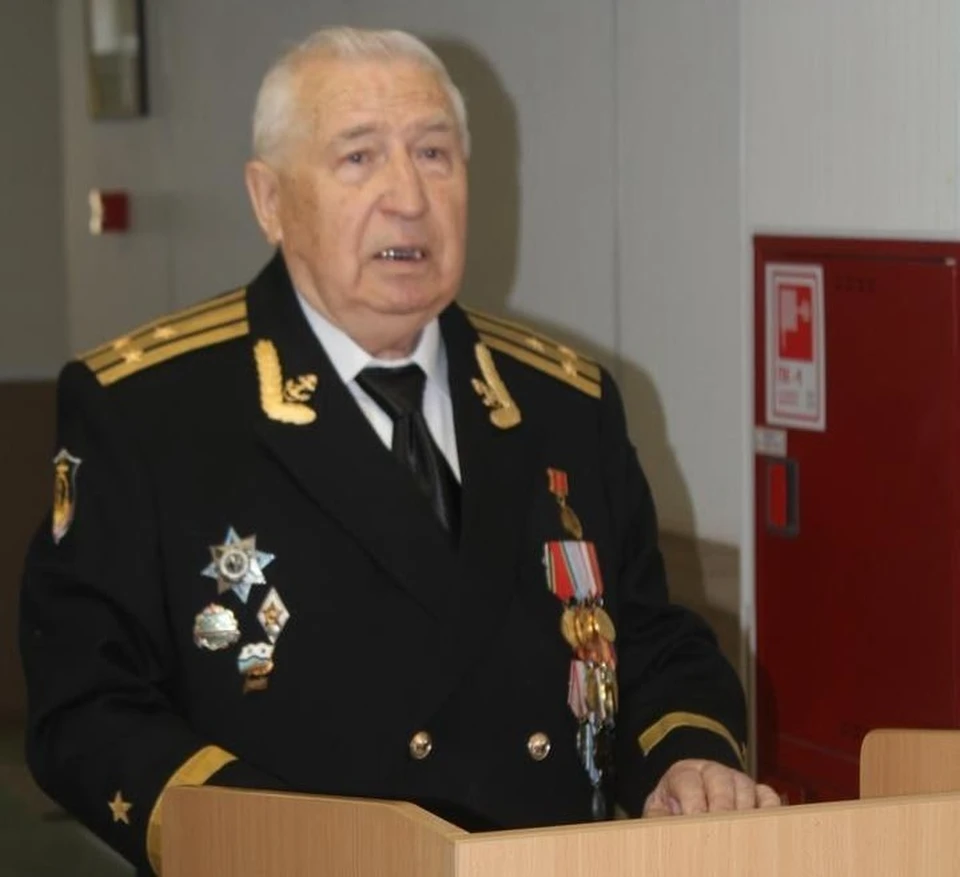 Капитан 1 ранга в отставке Анатолий Ануфриев. Фото из личного архива