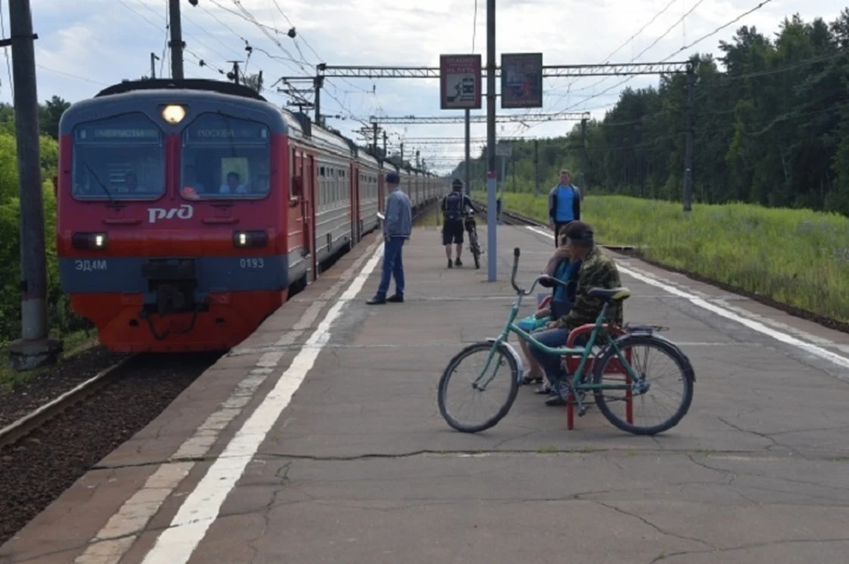 Луганская железная дорога за десять месяцев перевезла более 319 тысяч пассажиров