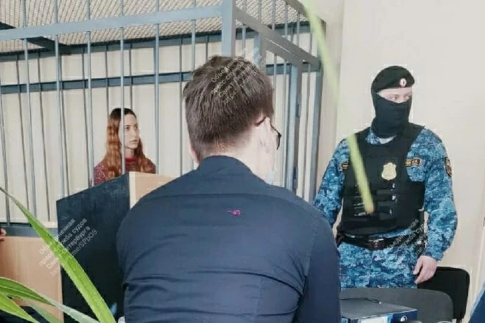 Суд приговорил художницу Скочиленко к семи годам тюрьмы за фейки об армии России, фото: ОПС СПБ