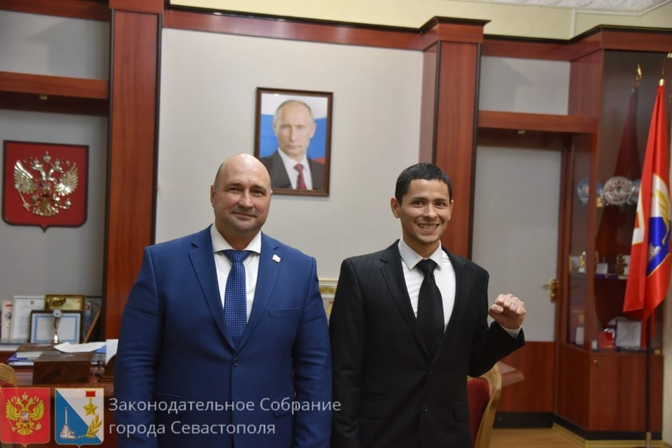 Собеседники договорились о возобновлении диалога. Фото: sevzakon.ru