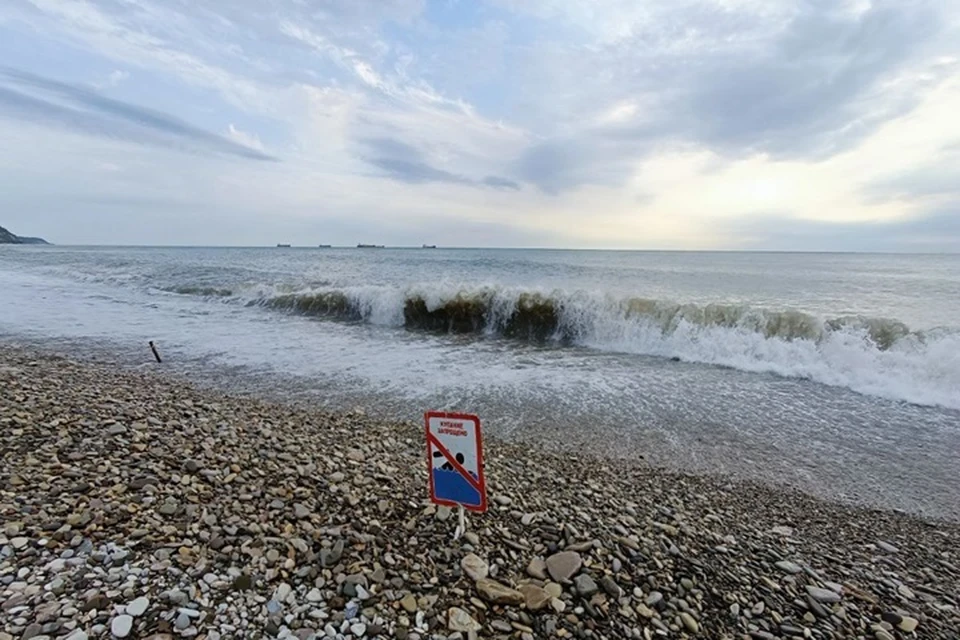 Волна Азовского море может смыть побережье