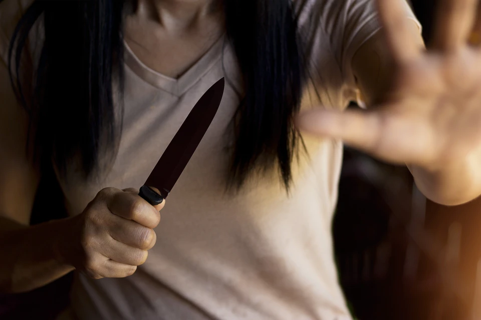 Пострадавшая от одноклассницы девочка получила 126 ударов ножом, врачи чудом спасли её жизнь.
