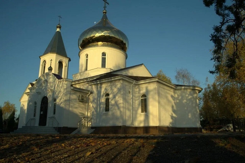 Ямал восстановил Свято-Духовский храм в Волновахе. Фото: Департамент строительства и жилищной политики ЯНАО