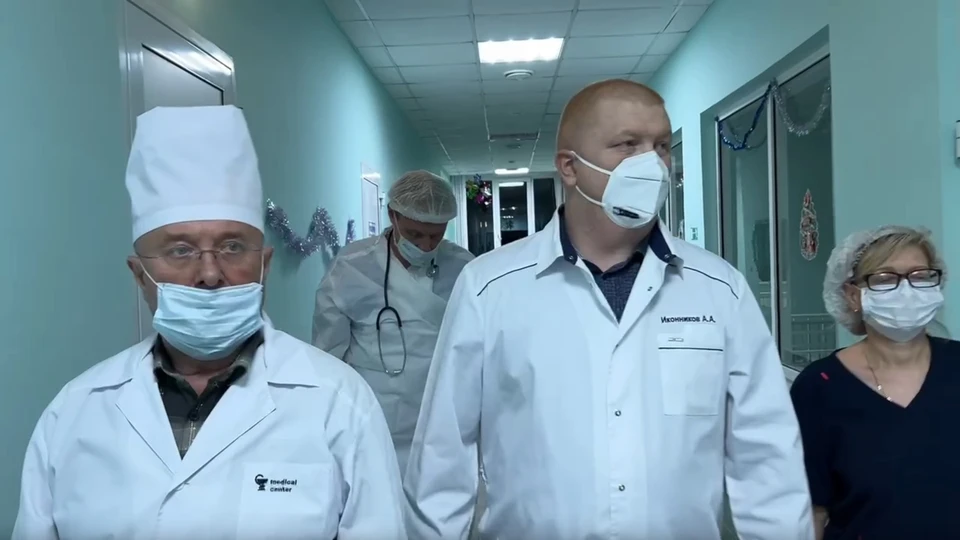 Иконников проверил условия в детской инфекционнке.
