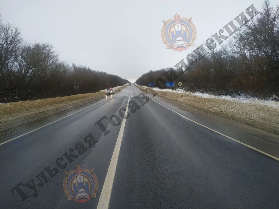 В Щекинском районе Тульской области «Нива» перевернулась в кювет