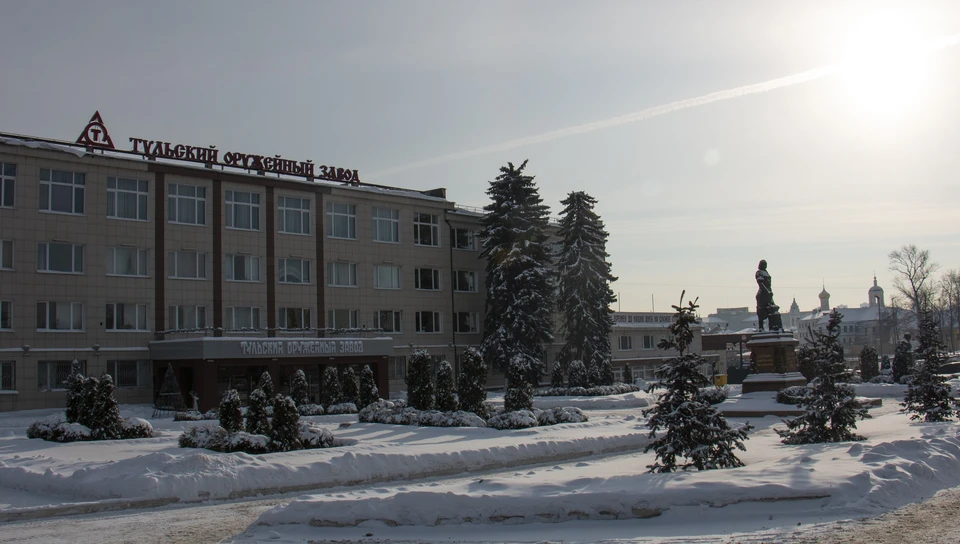 Связь поколений Тульского оружейного
