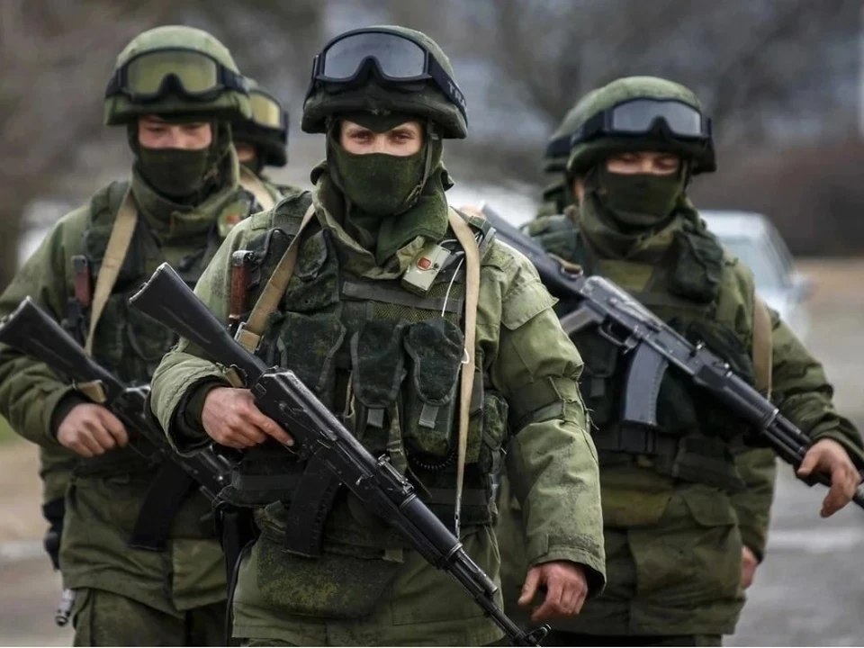 Шойгу: ВС РФ продвигаются и занимают удобные позиции по всем направлениям