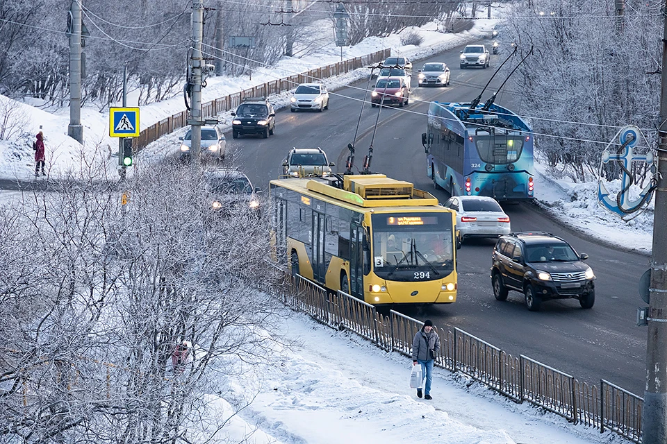 Стало известно, как будут работать автобусы и троллейбусы в регионе на новогодних праздниках.