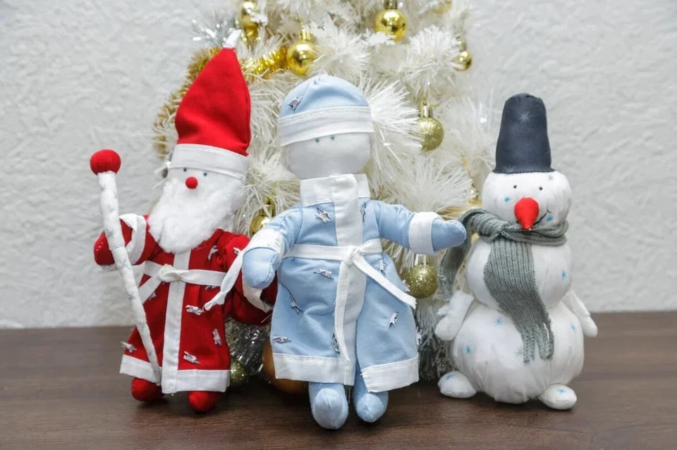 Вот такие игрушки осужденные женщины сделали детям.