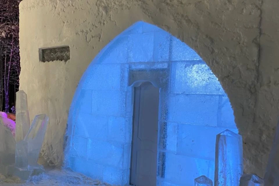 Галерея будет работать до конца марта. Фото: vk.com/radiance_cca