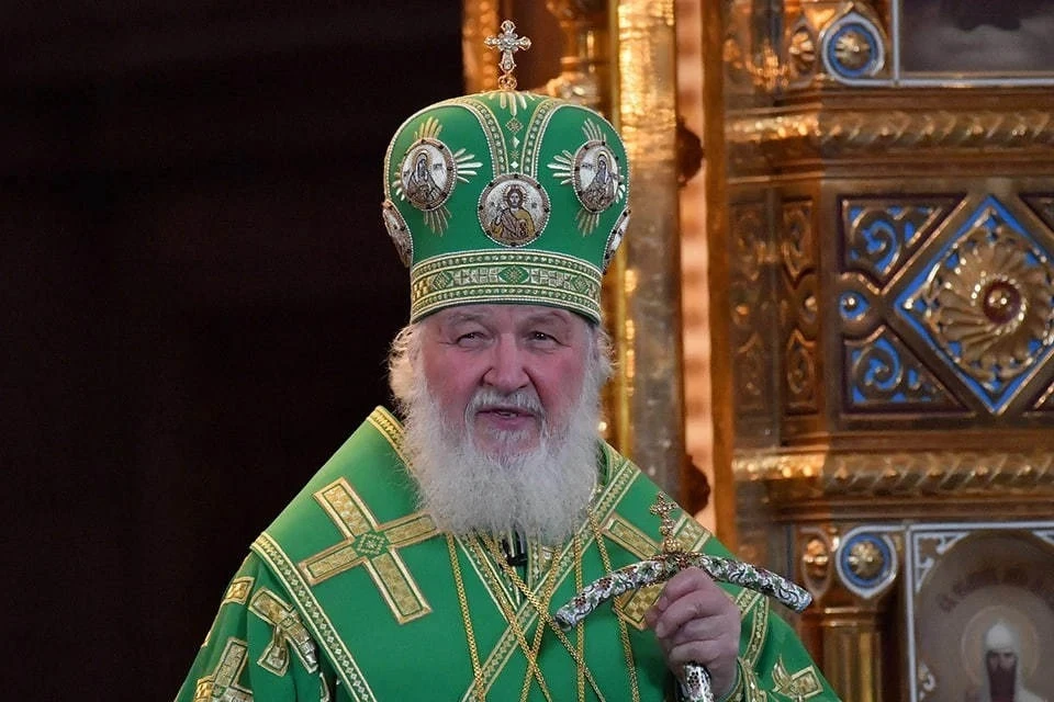 Патриарх Кирилл призвал не отвергать уехавших россиян, осознавших ошибку