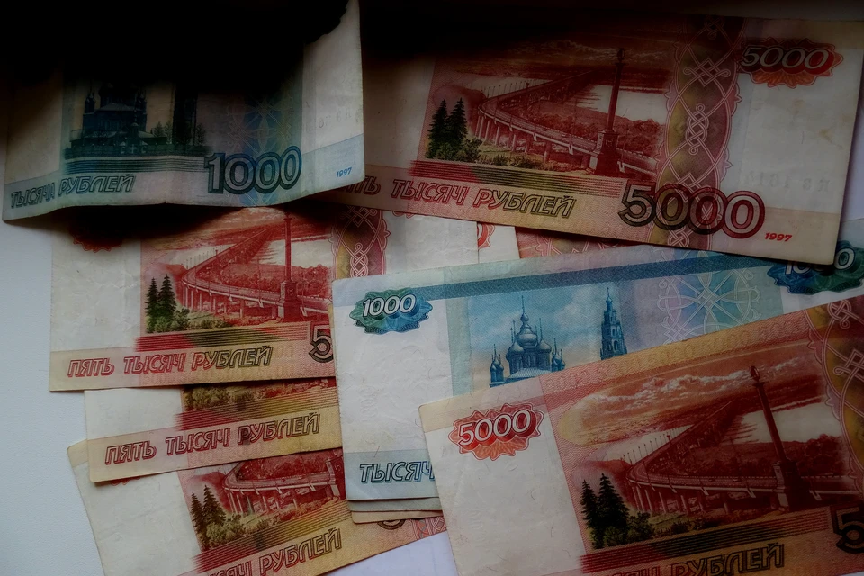 Женщина отдала мошенникам более 3 млн, заложив машину и квартиру под Липецком