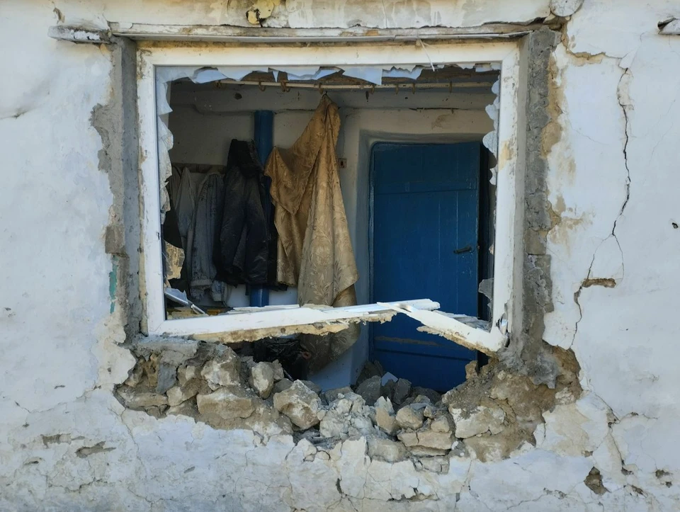 ВСУ обстреливают мирные дома ФОТО: Администрация Горностаевского округа