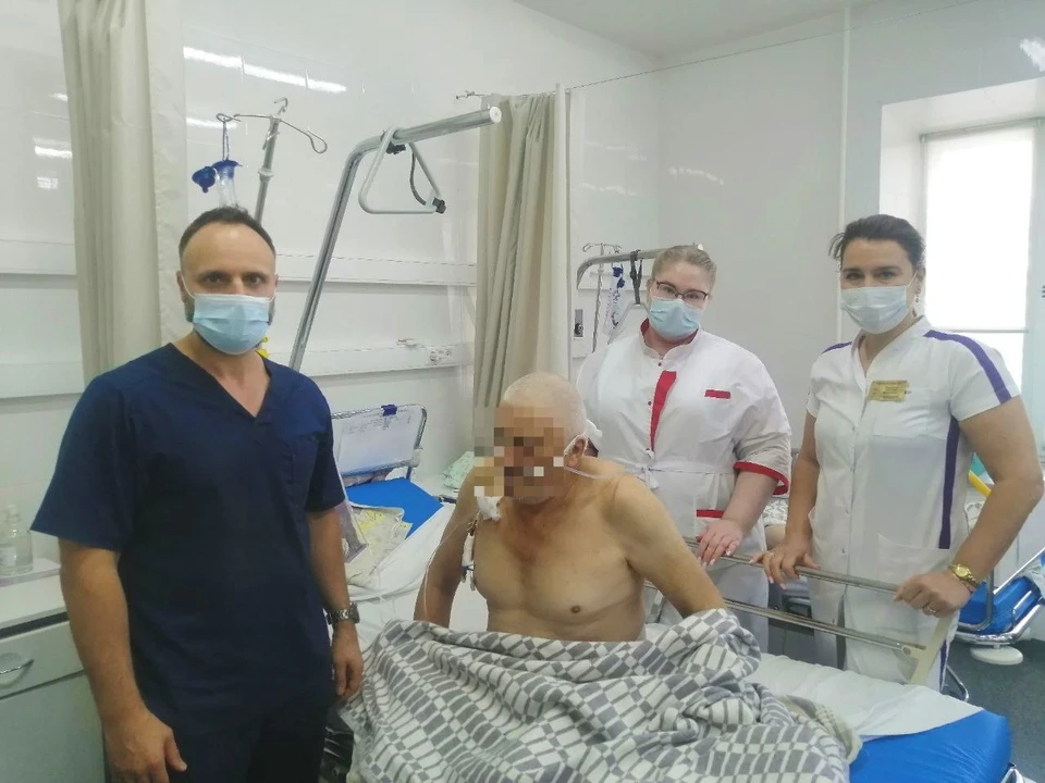 В Югре медики провели сложную и рискованную операцию 60-летнему мужчине. Фото: Сургутская травмбольница